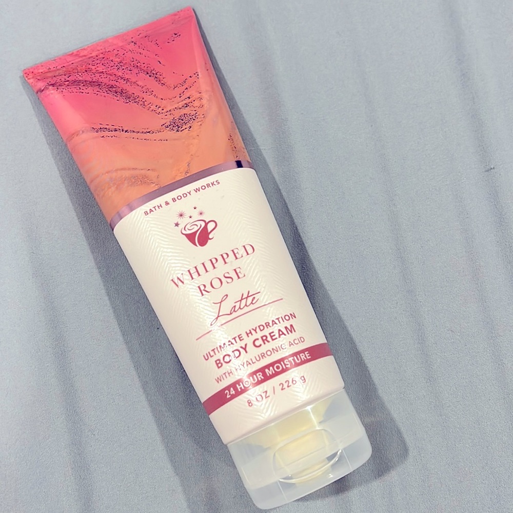 Bath & Body Works Whipped Rose Latte Body Cream